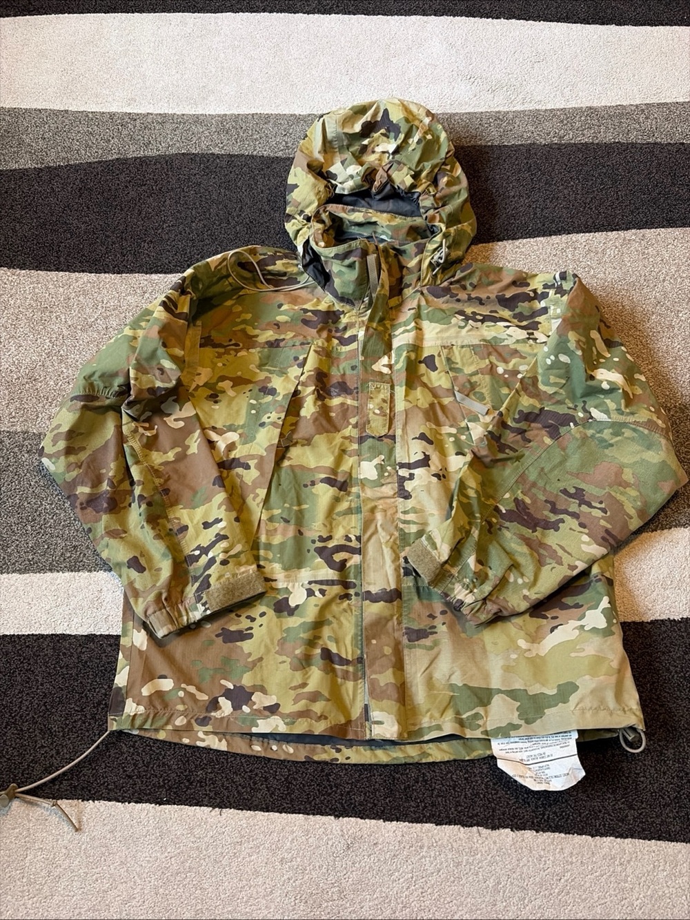 Extreme Cold Wet Weather Jacket Gen III OCP Camo Small Short 8415-01-641-0788